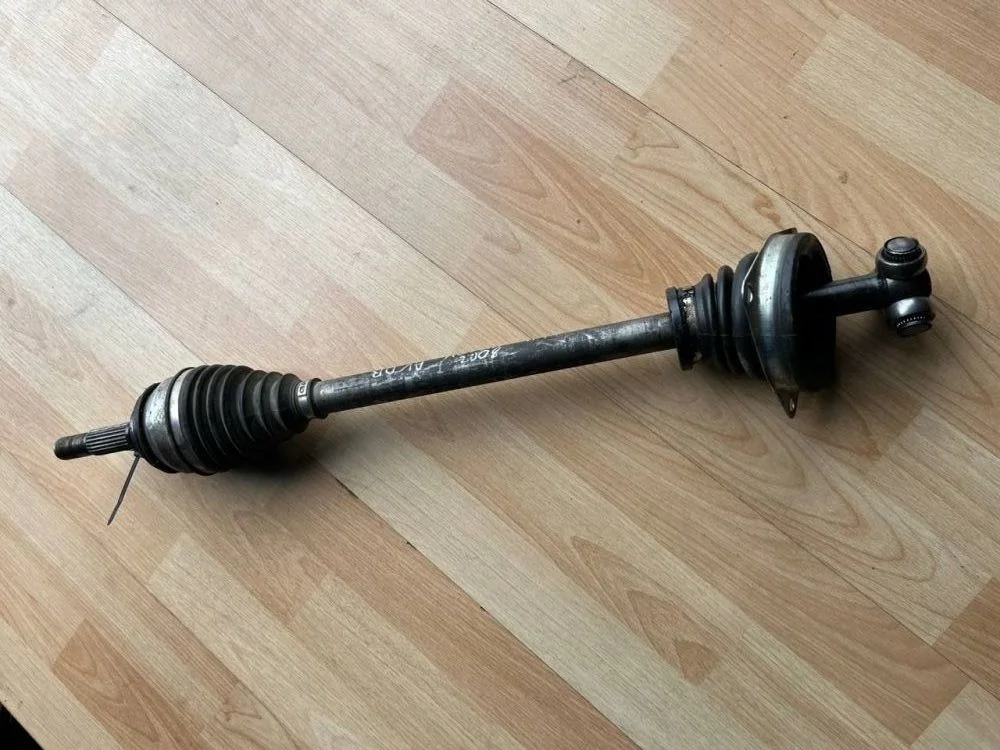 Привод передний левый Renault Logan I (2004—2009)