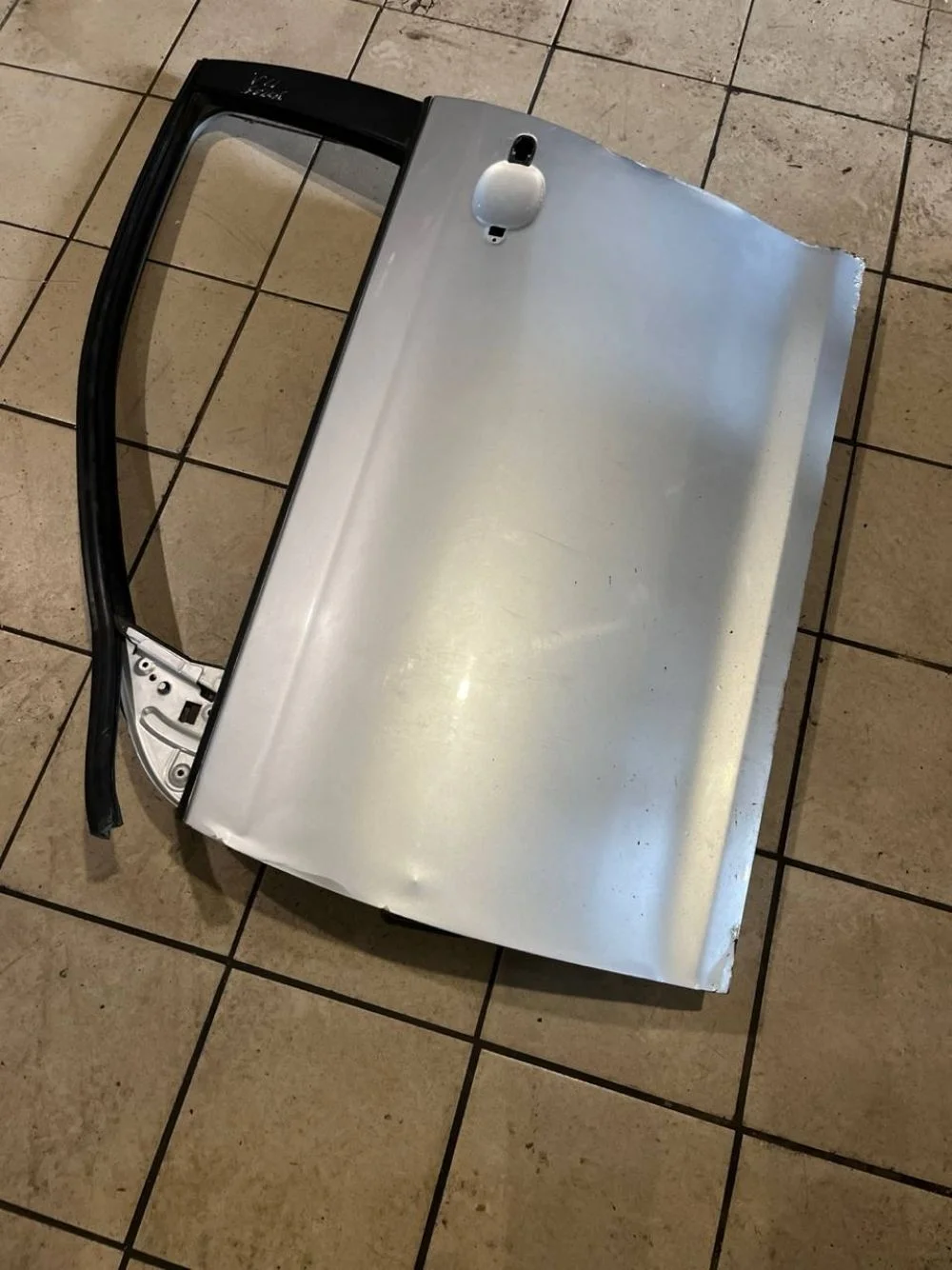 Дверь передняя левая Volkswagen Jetta V (2005—2011)