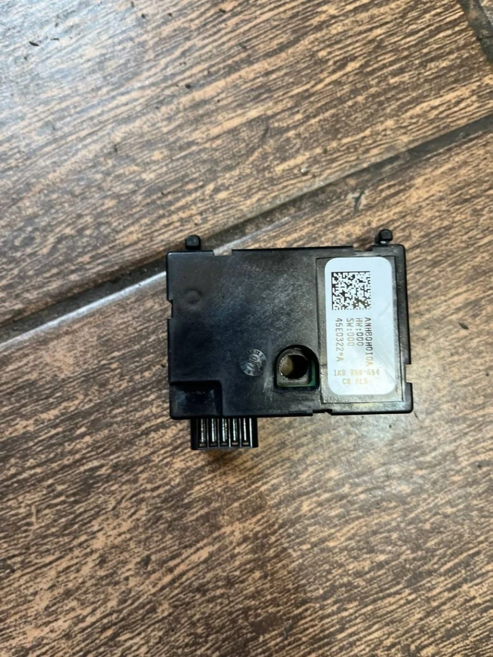 Датчик угла поворота рулевого колеса Volkswagen Jetta V (2005—2011)