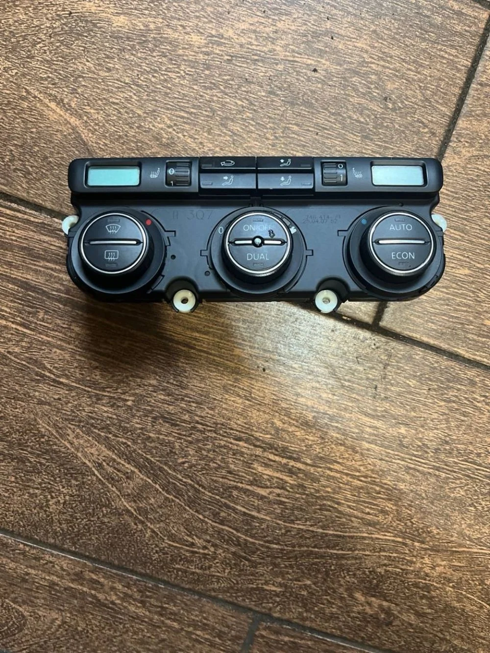 Блок управления климатом Volkswagen Jetta V (2005—2011)