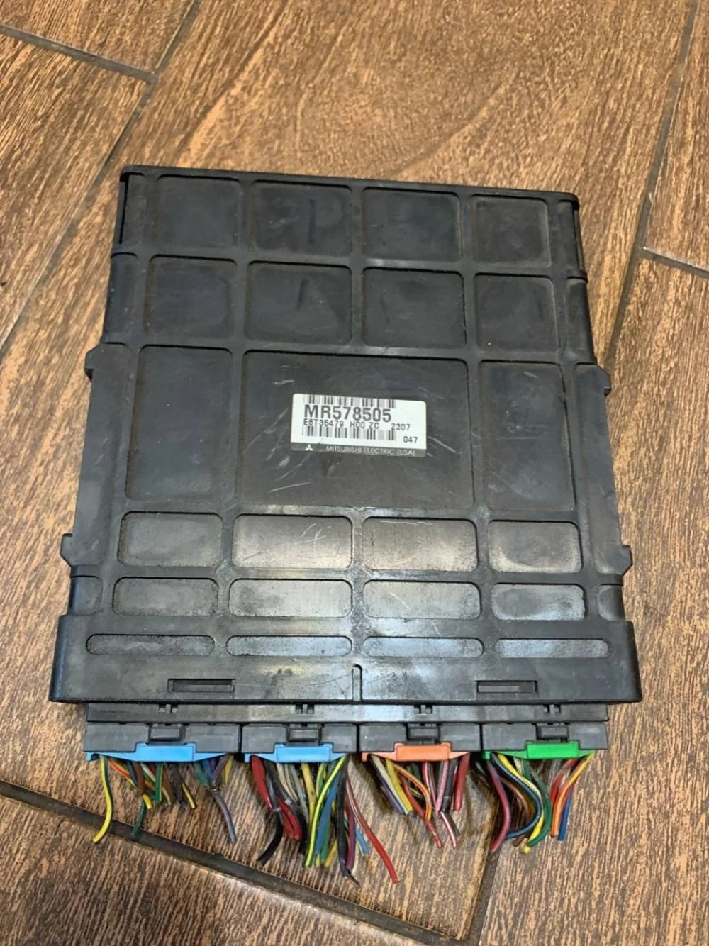 Эбу Mitsubishi Galant VIII (1996—1999)