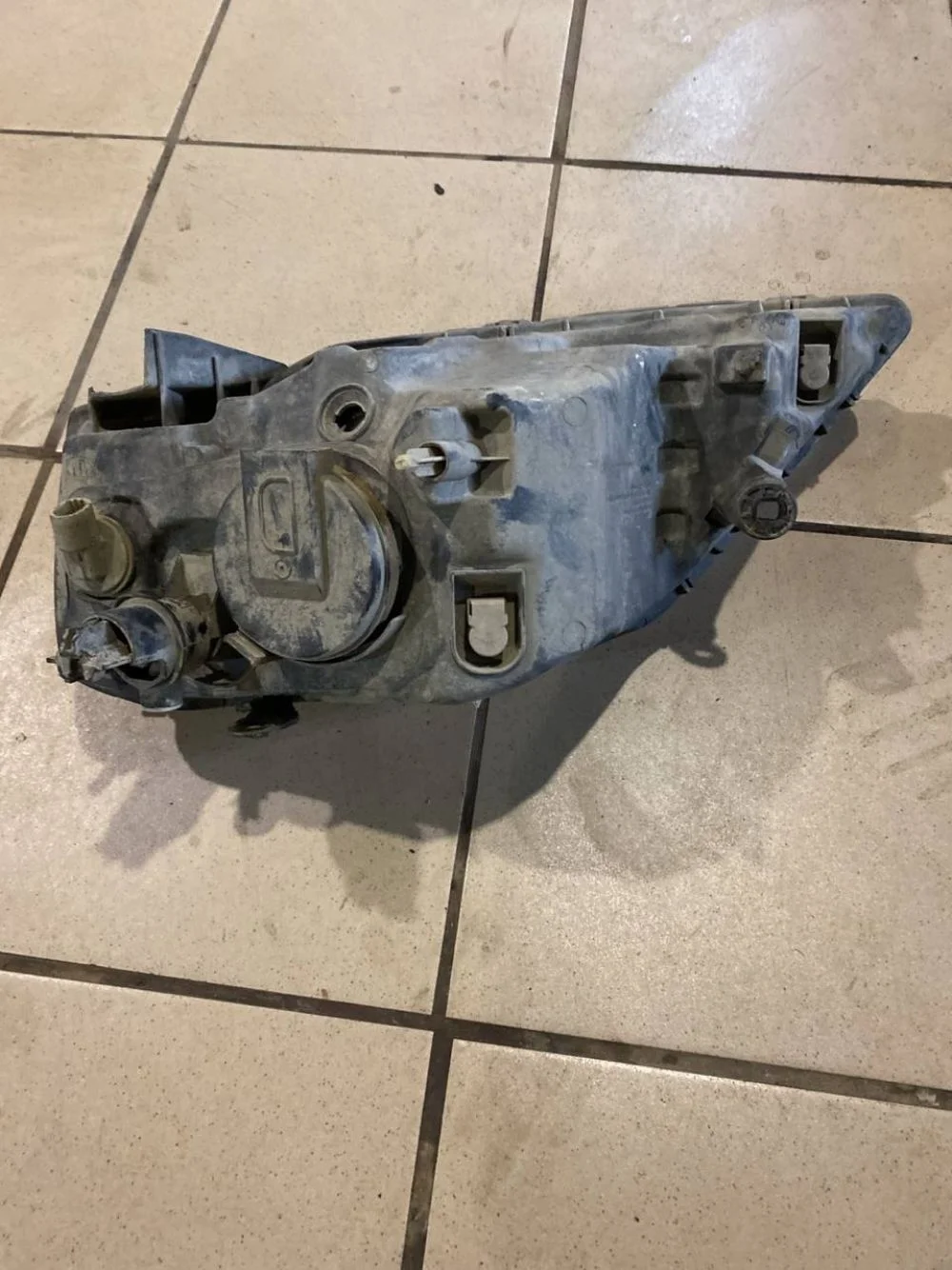 Фара правая Renault Logan I (2004—2009)