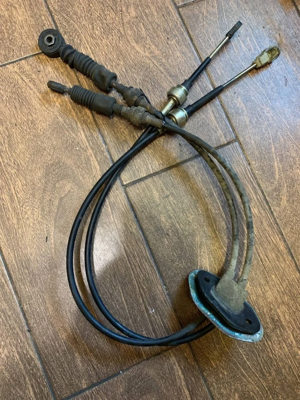 Трос КПП Hyundai Elantra III рестайлинг (2003—2010)