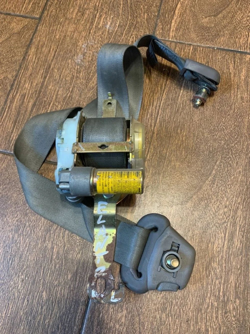 Ремень безопасности передний левый Hyundai Elantra III (2000—2003)