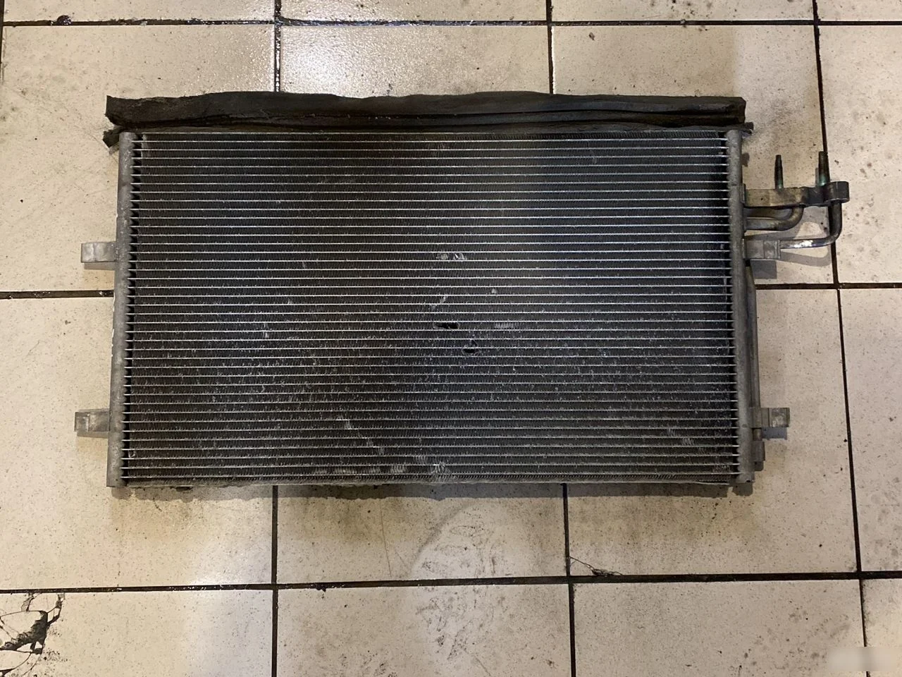 Радиатор кондиционера Ford Focus II (2005—2008)