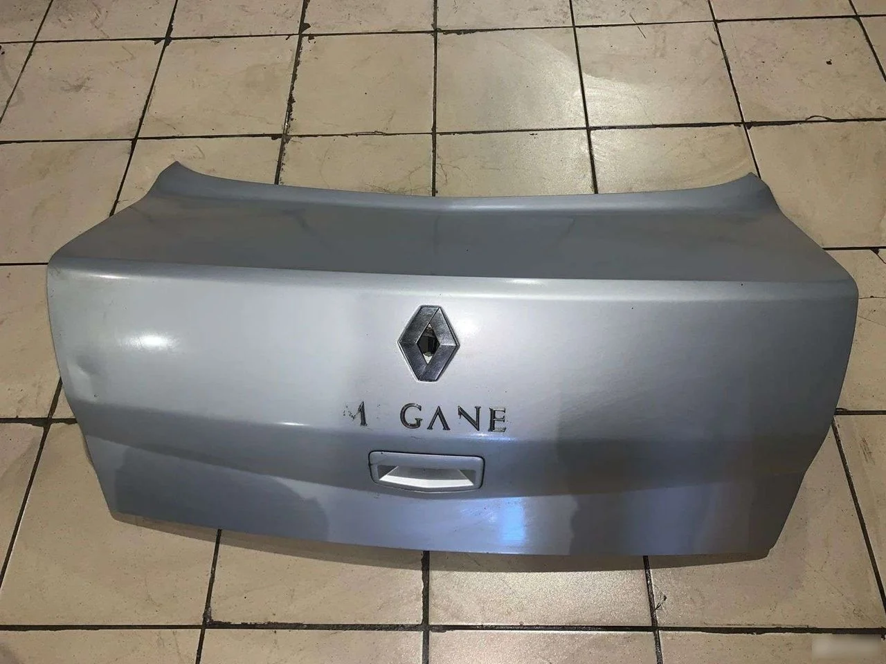 Крышка багажника Renault Megane II (2002—2006)