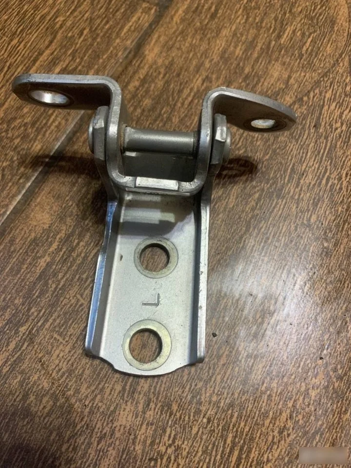 Дверь задняя левая Toyota RAV4 III (2005—2010)