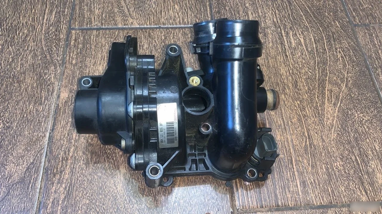 Помпа Skoda Octavia II рестайлинг (2008—2013)