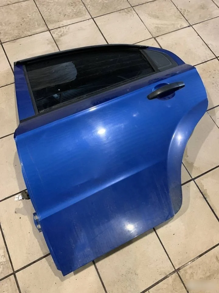 Дверь задняя левая Chevrolet Aveo I (2003—2008)