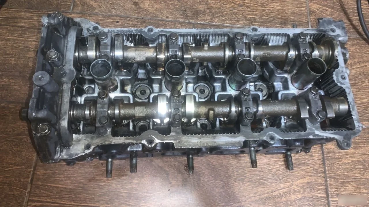 Головка блока цилиндров Nissan X-Trail I (2000—2007)