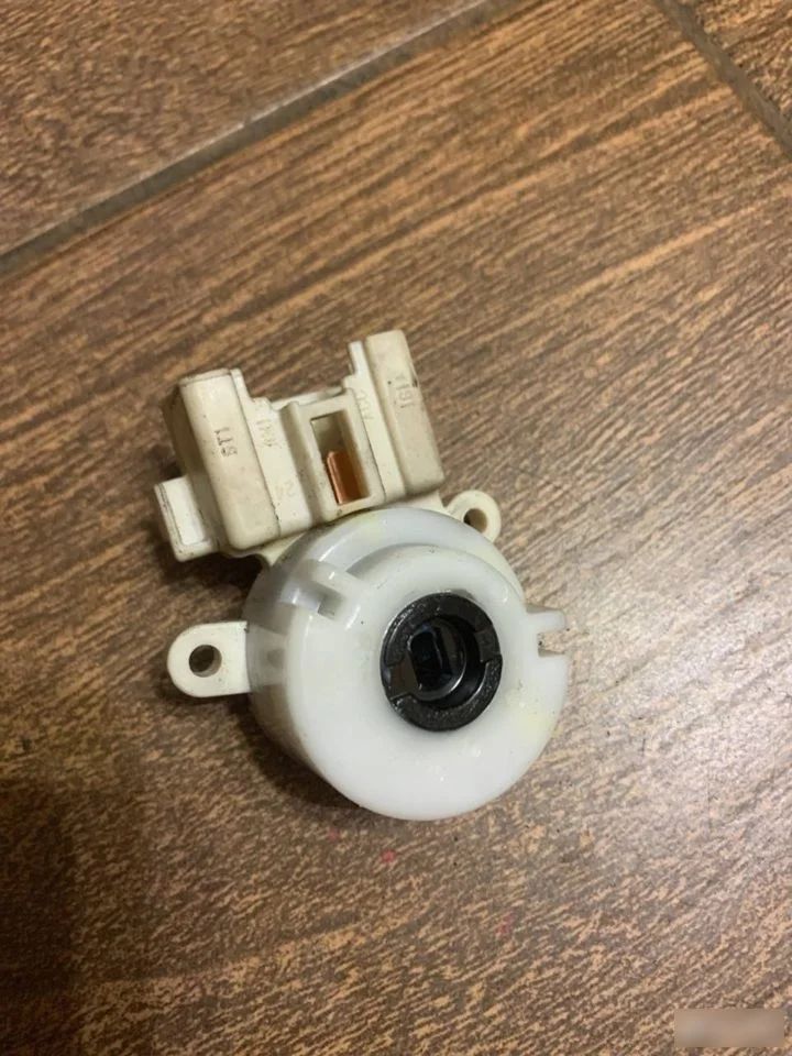 Группа контактная замка зажигания Toyota Camry XV20 (1994—2002)