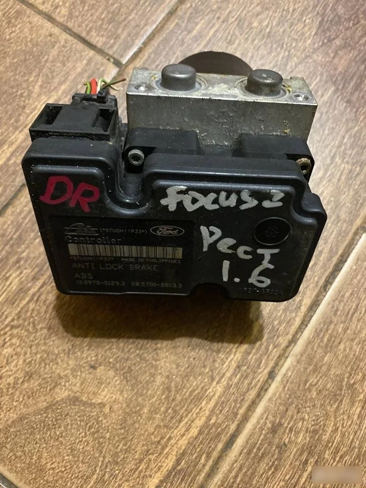 Блок ABS (насос) Ford Focus II (2005—2008)