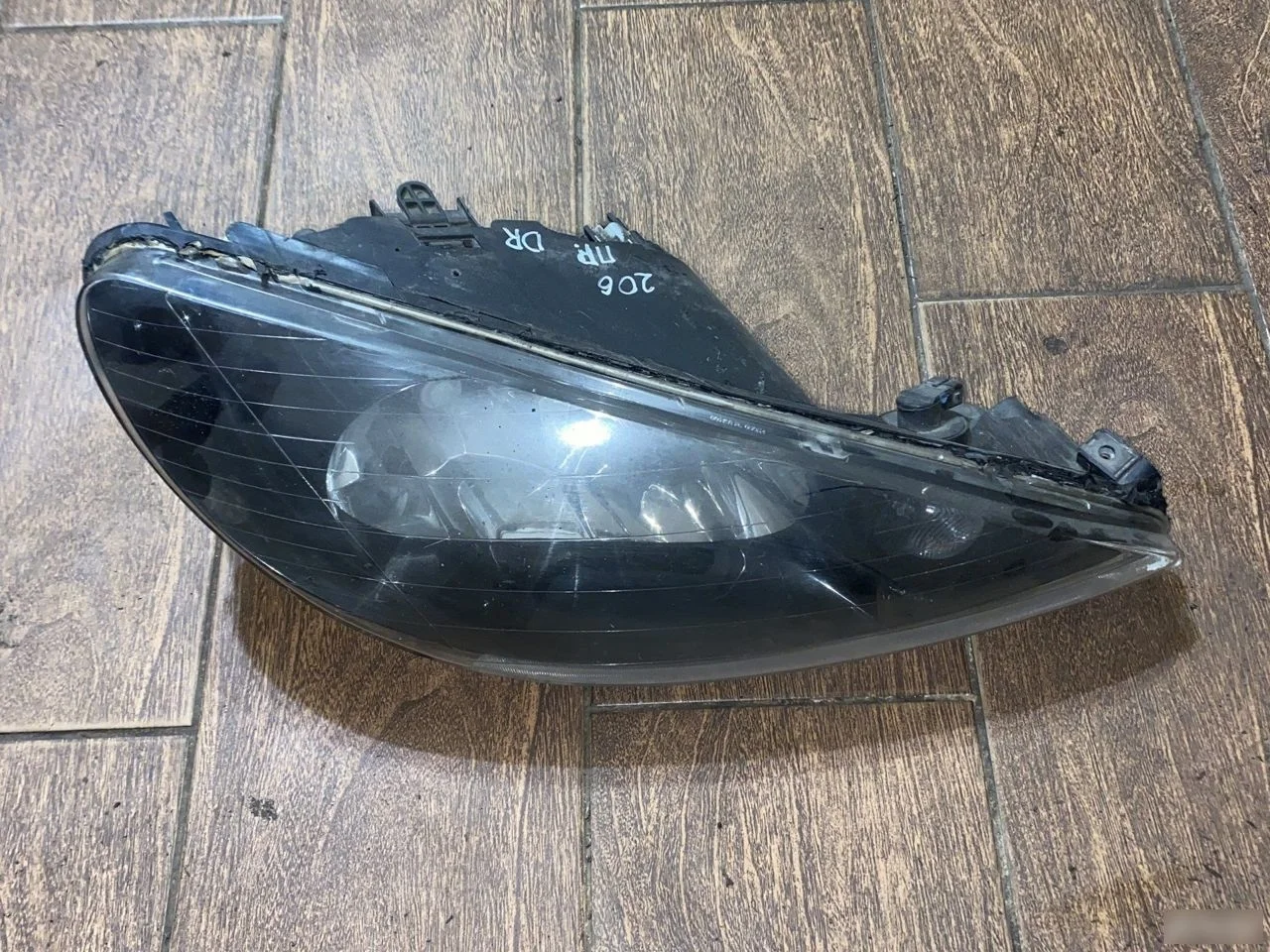 Фара правая Peugeot 206 I (1998—2012)