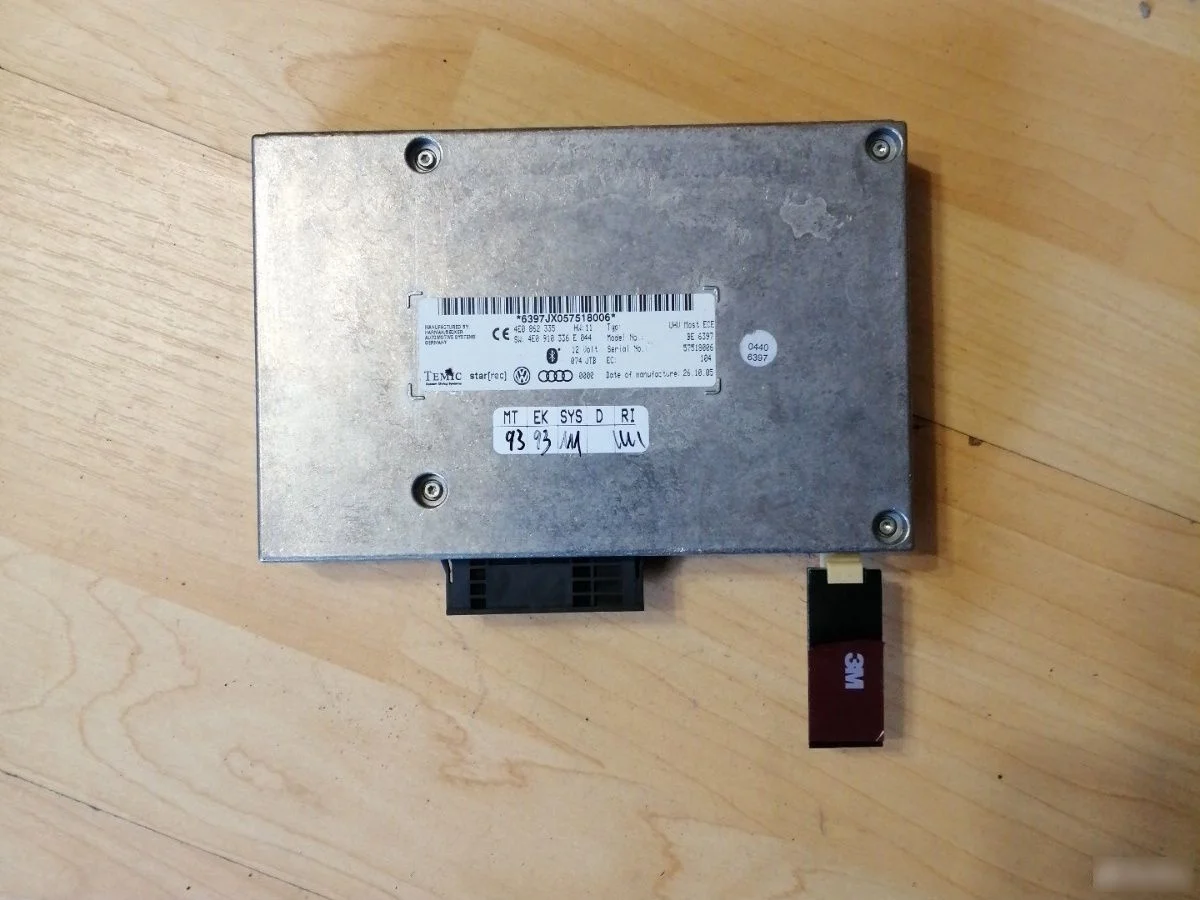 Блок управления телефоном Audi Q7 4L (2005—2009)