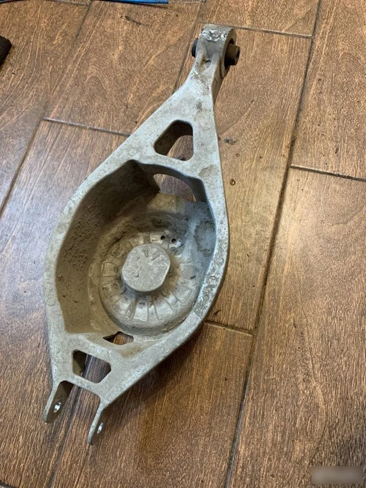 Рычаг задний Infiniti FX37 II (2008—2012)