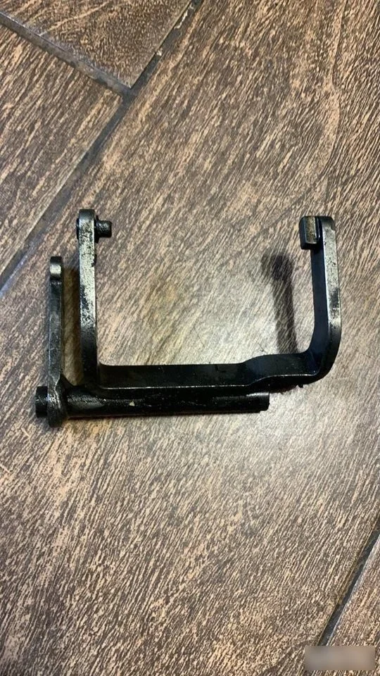 Вилка включения передачи Volkswagen Passat B6 (2005—2010)