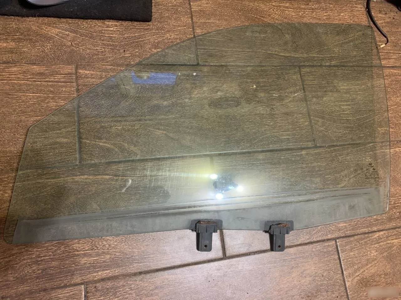 Стекло двери Hyundai Sonata IV рестайлинг (2001—2012)