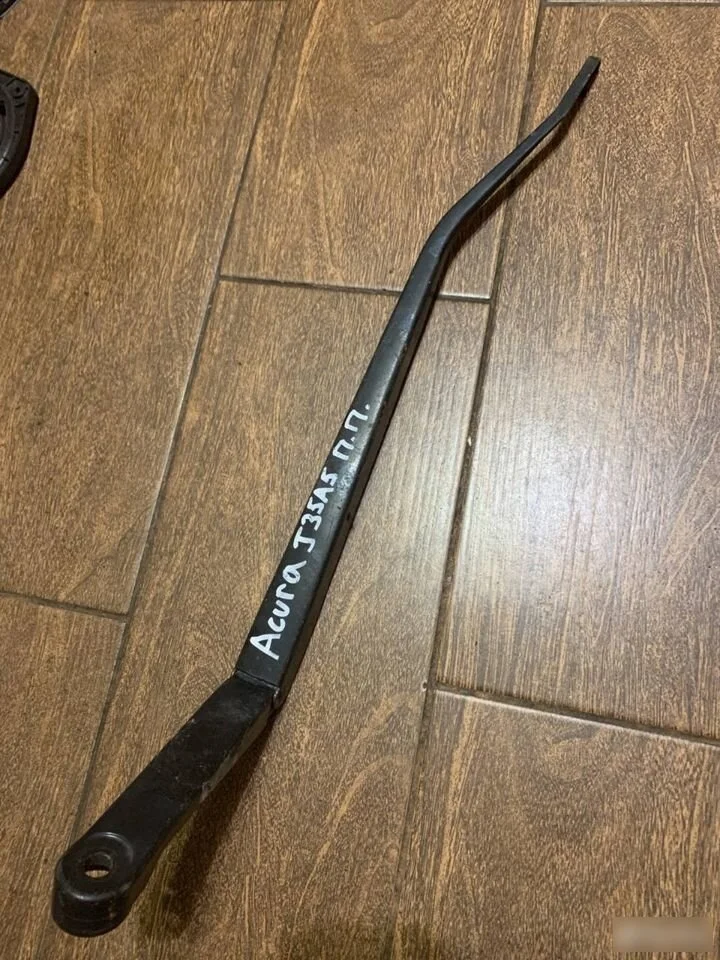 Поводок стеклоочистителя переднего Acura MDX I (2000—2006)