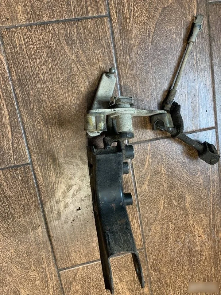 Механизм выбора передач Chevrolet Aveo I (2003—2008)