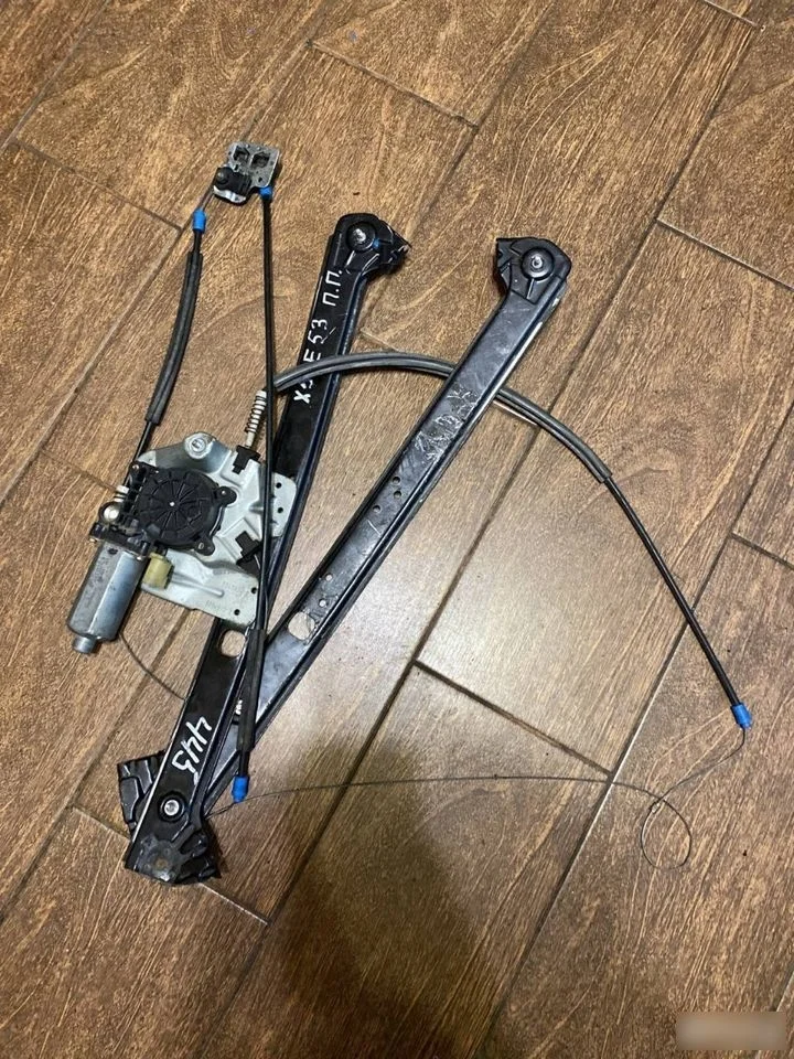 Стеклоподъемник BMW X5 E53 (1999—2003)