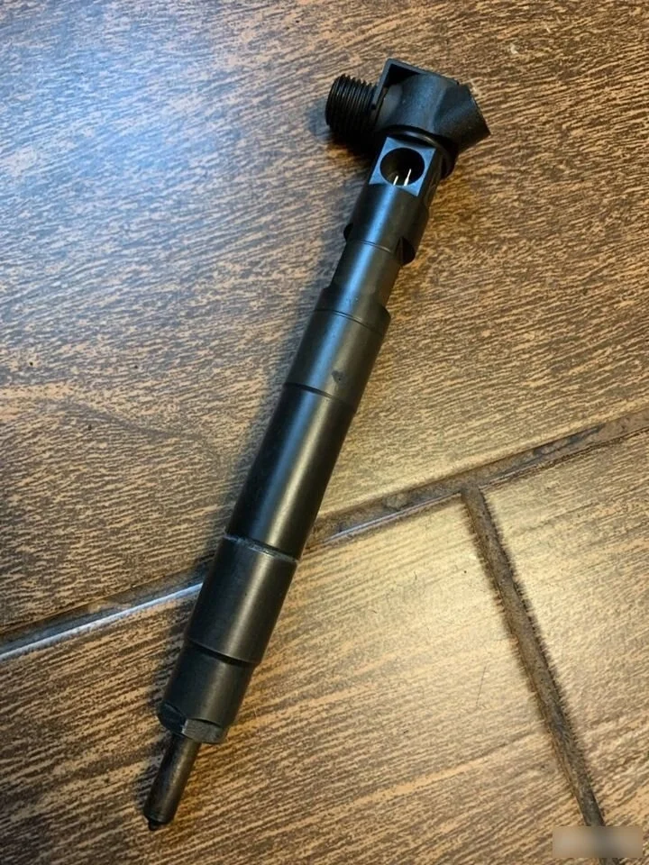 Форсунка топливная Mercedes-Benz Sprinter W906 (2006—2019)