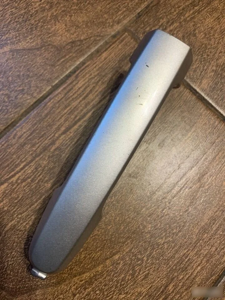 Ручка двери наружная Toyota RAV4 III (2005—2010)