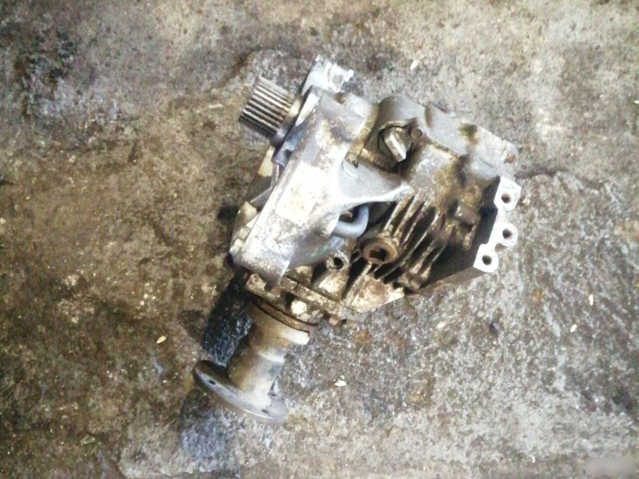 Коробка раздаточная Nissan X-Trail I (2000—2007)