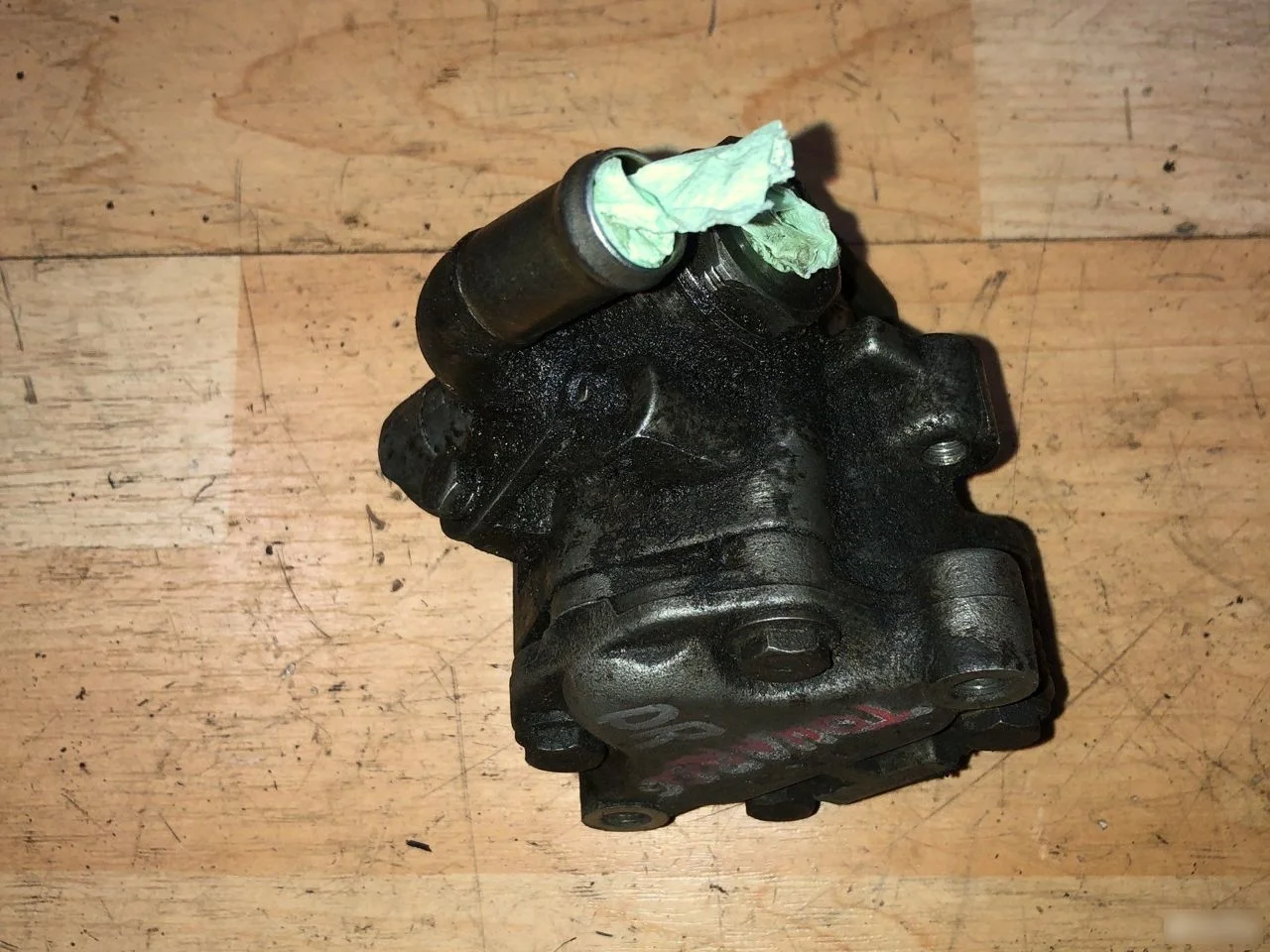 Насос ГУР Volkswagen Touareg I (2002—2006)