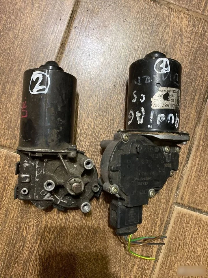 Моторчик переднего дворника Audi A6 C5 (1997—2001)