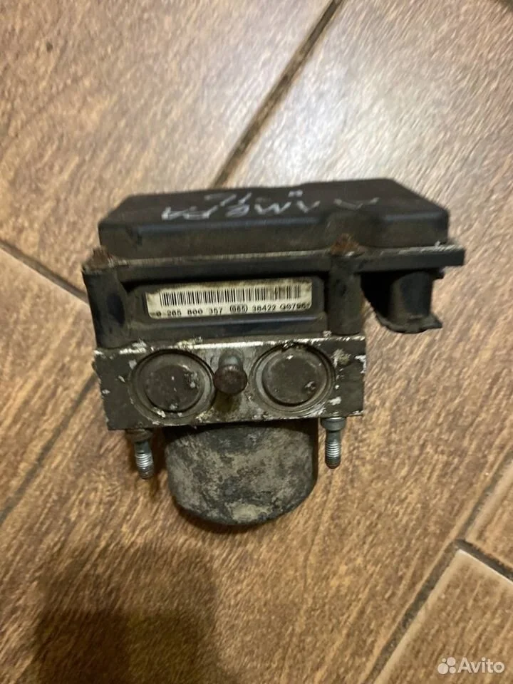 Блок ABS (насос) Nissan Almera N16 (2000—2003)