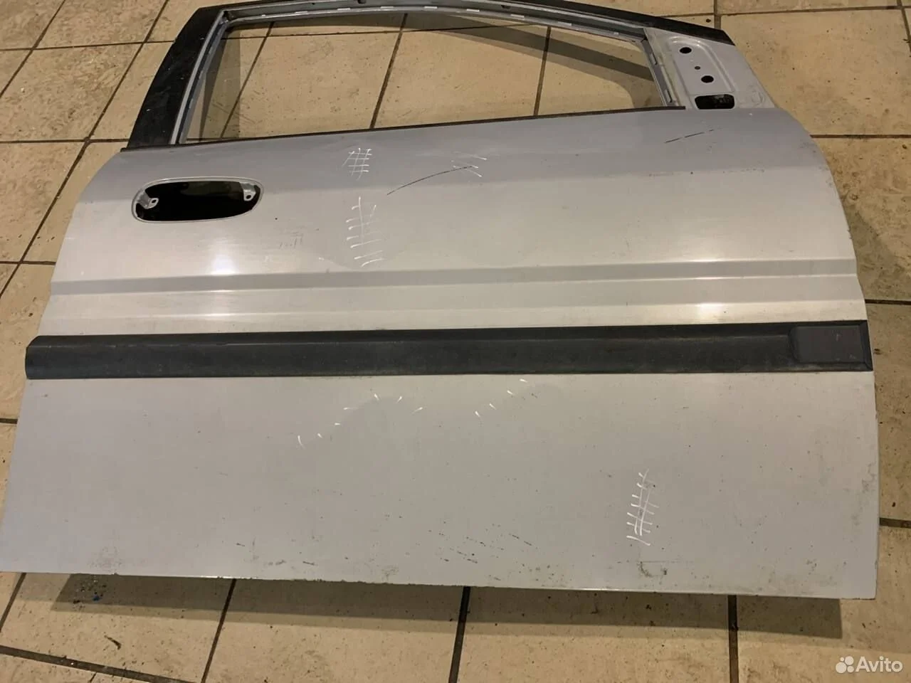 Дверь передняя правая Hyundai Matrix I (2001—2005)