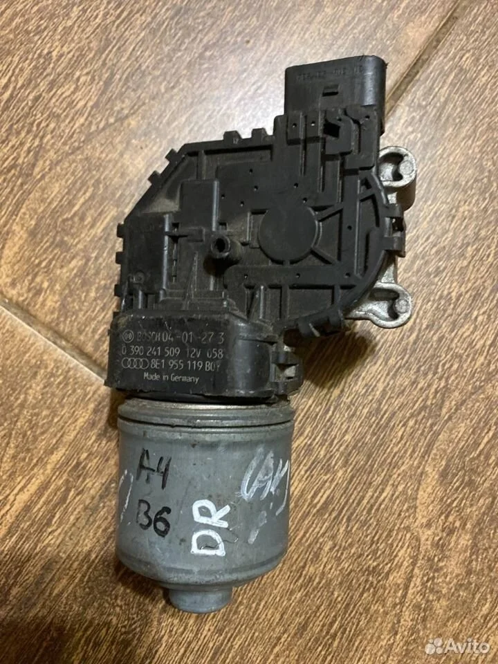 Моторчик переднего дворника Audi A4 B6 (2000—2006)