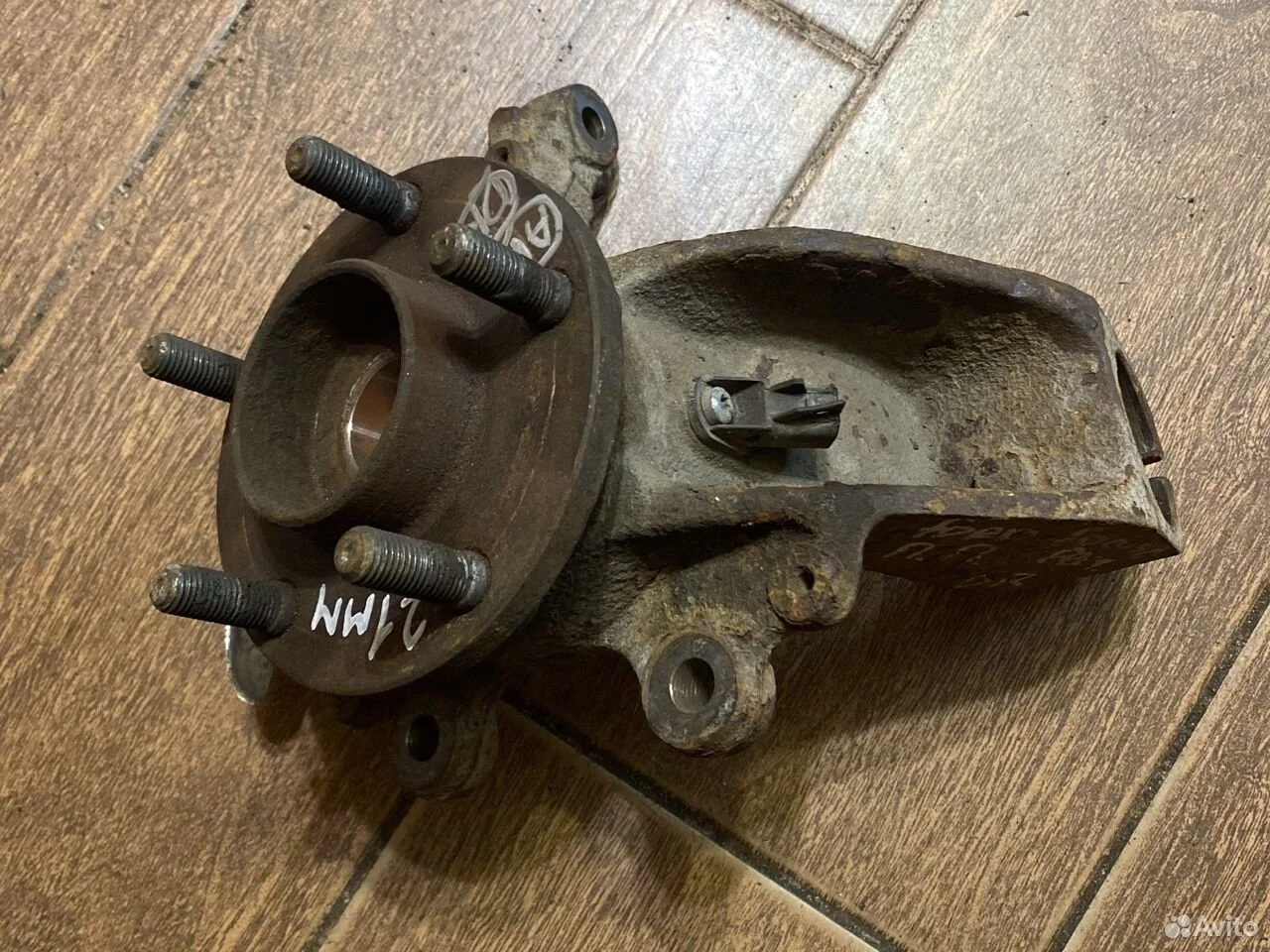 Кулак поворотный передний Ford Focus II (2005—2008)