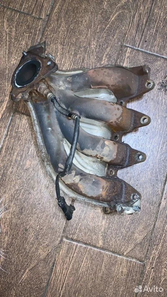 Коллектор выпускной Renault Megane II (2002—2006)