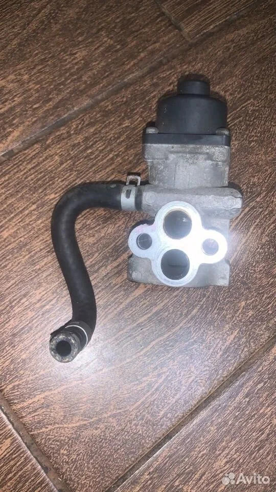 Клапан EGR Mitsubishi Pajero IV (2006—2011)