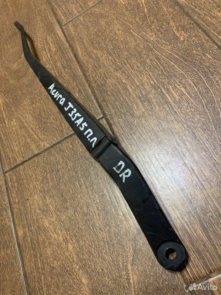 Поводок стеклоочистителя Acura MDX I (2000—2006)