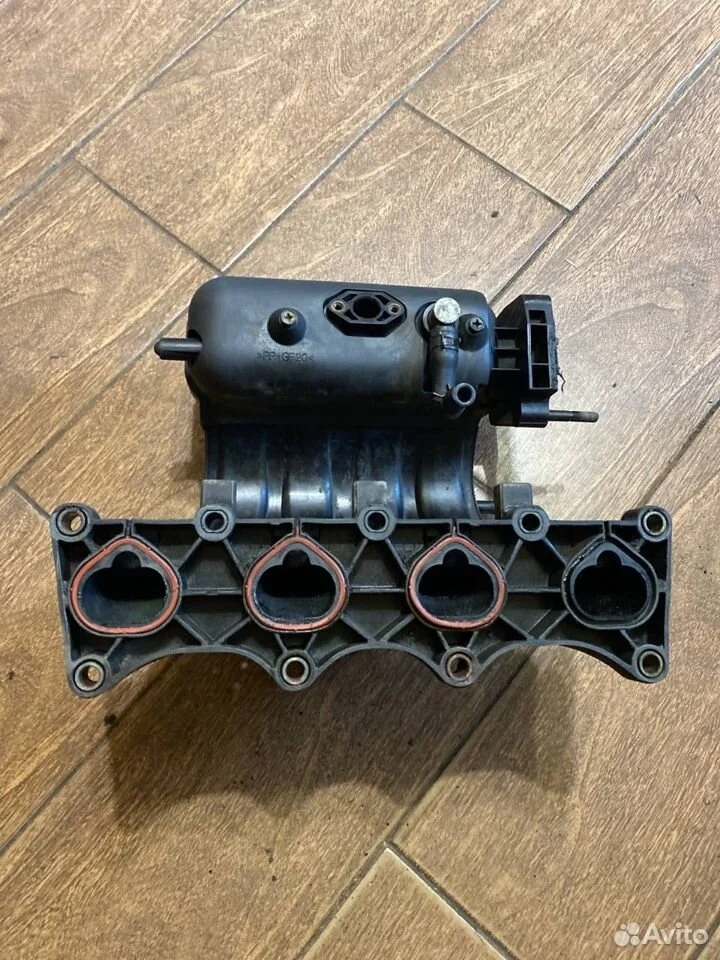 Коллектор впускной Hyundai Elantra III (2000—2003)