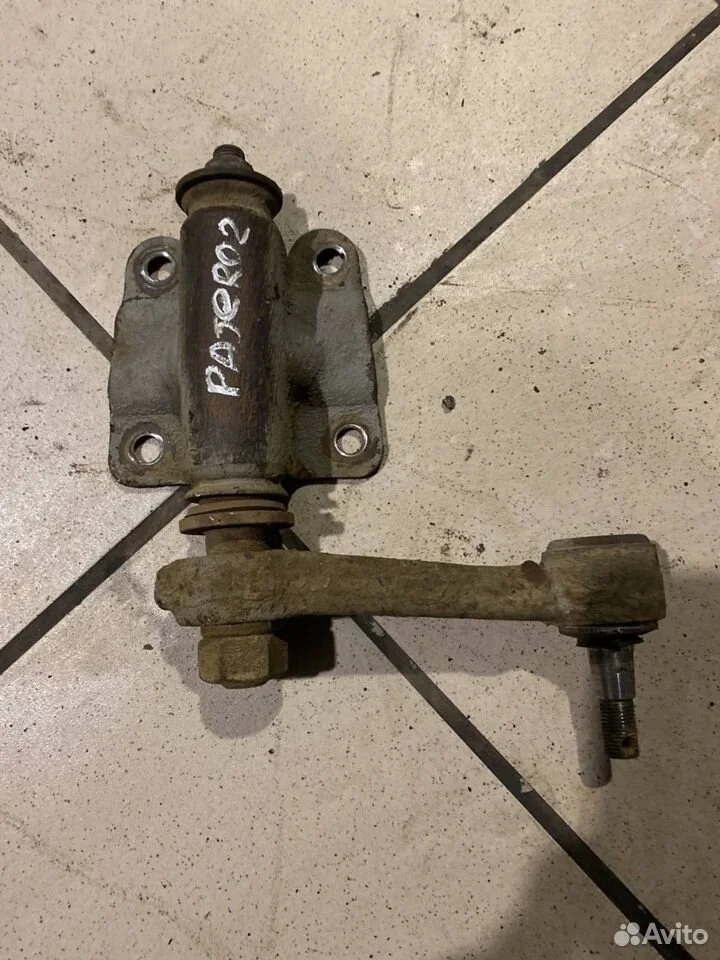 Рычаг маятниковый Mitsubishi Pajero II (1991—1997)
