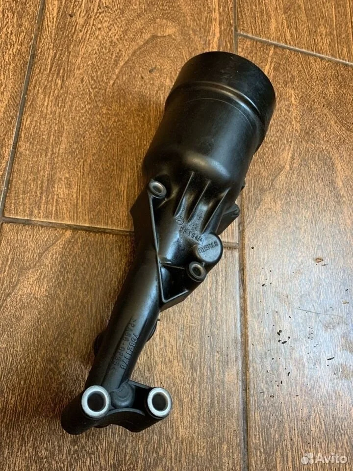 Корпус масляного фильтра Mercedes-Benz Sprinter W906 (2006—2019)