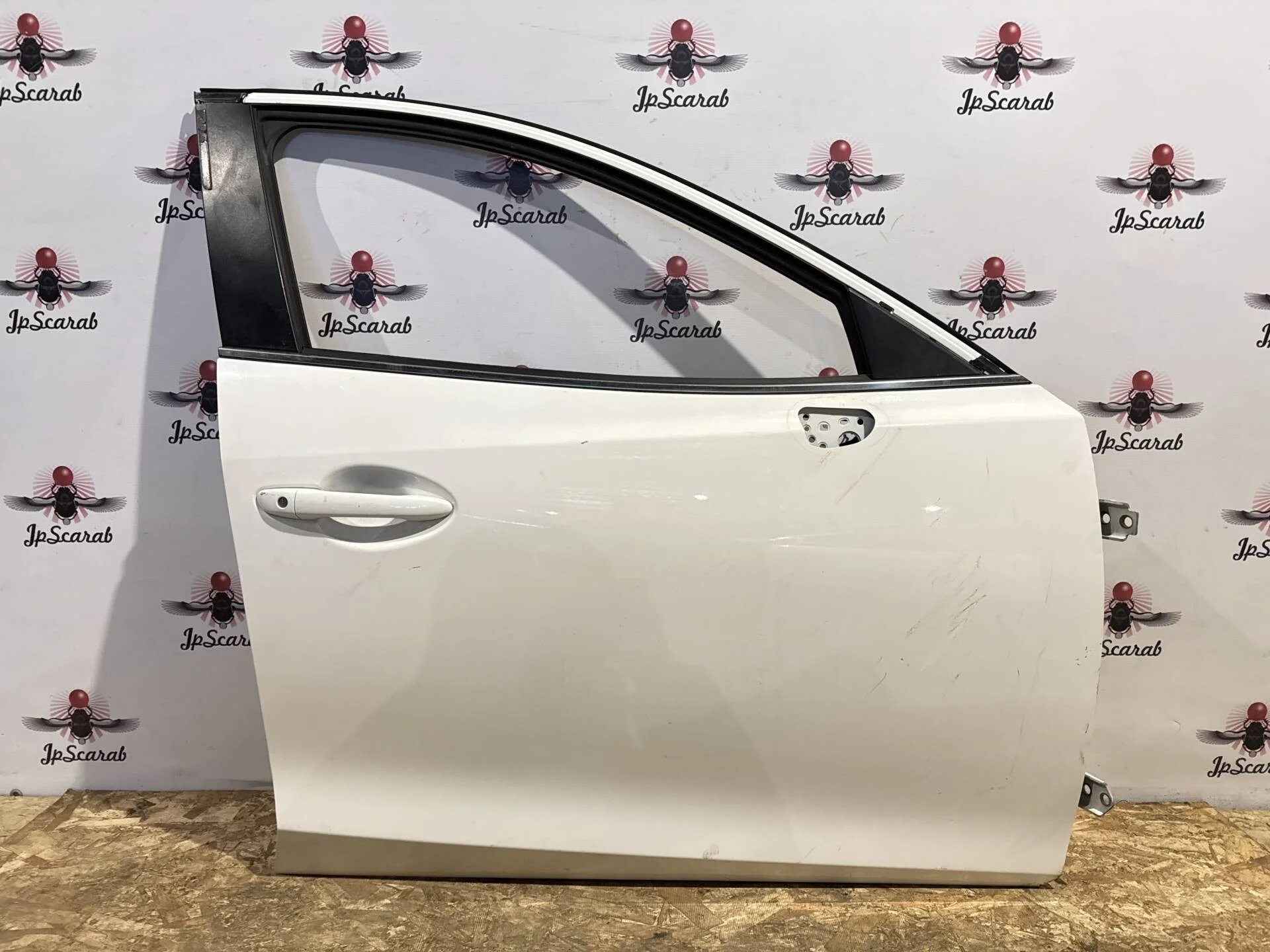 Дверь передняя правая Mazda 3 BM