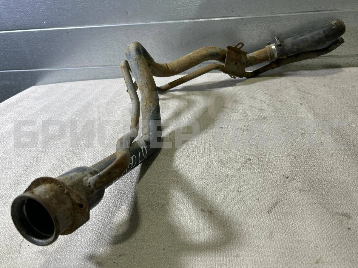 Горловина бензобака Митсубиси Лансер 9  CS рестайлинг