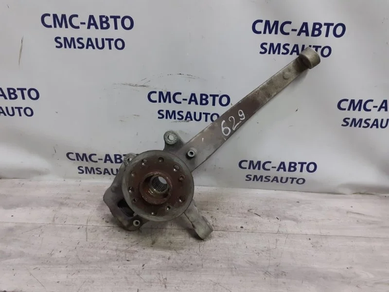 Кулак поворотный Mercedes-Benz Ml A1643301420 W164 642.820, передний правый