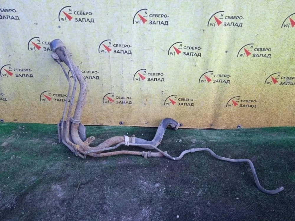 Горловина топливного бака Toyota Corolla 2010 7720112790 150 1ZRFE