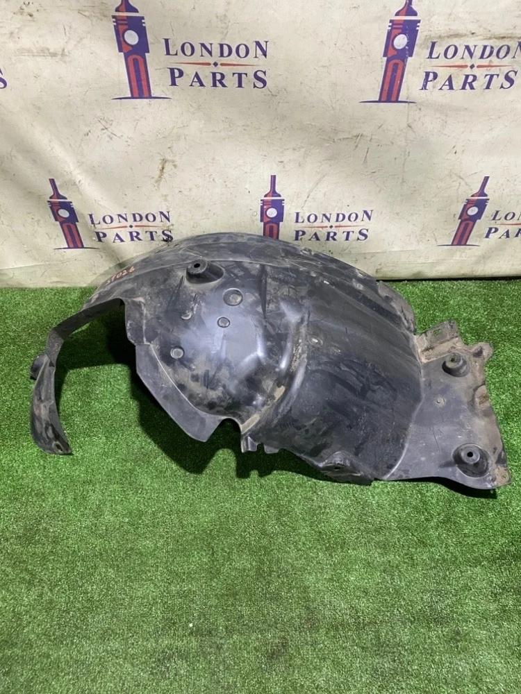 Подкрылок BMW X1 E84