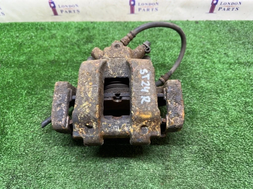 Суппорт тормозной BMW 320D F30