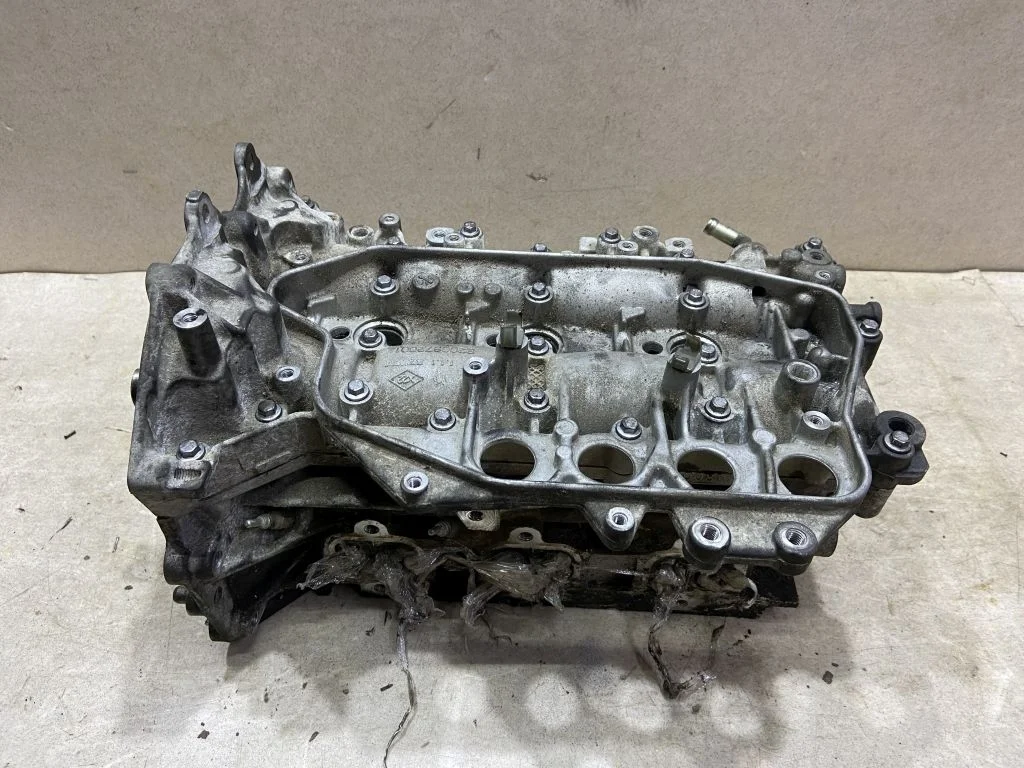 Головка блока цилиндров  Nissan Pathfinder R51 3.0