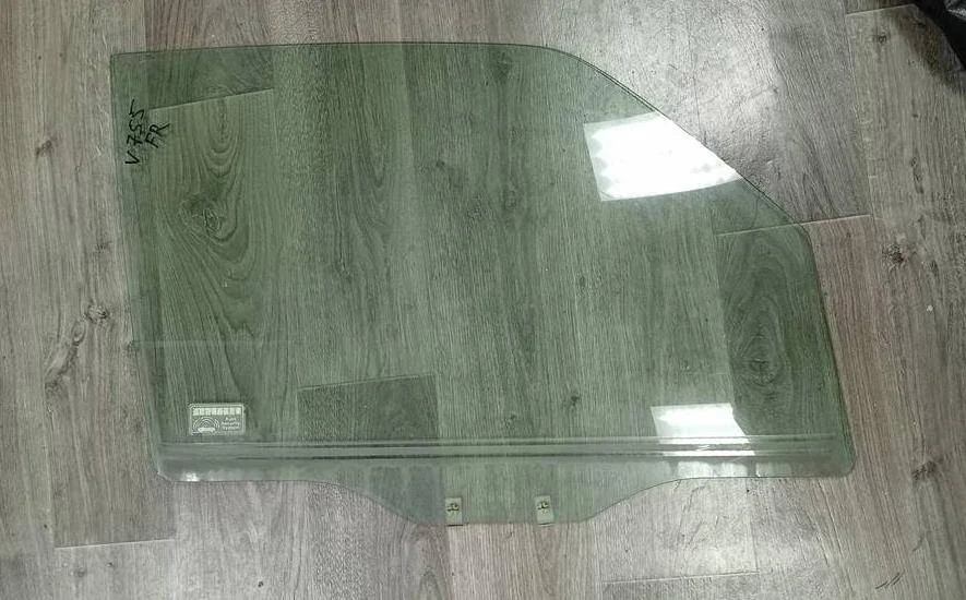 Б.у. стекло двери MITSUBISHI PAJERO V75W MITSUBISHI PAJERO V75W
