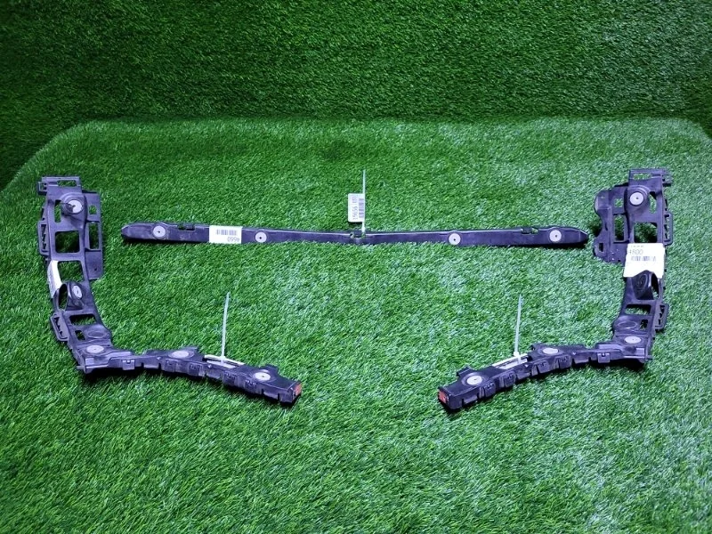 Кронштейн крепления бампера Opel Zafira B 13157605 L75 Z18XER, задний