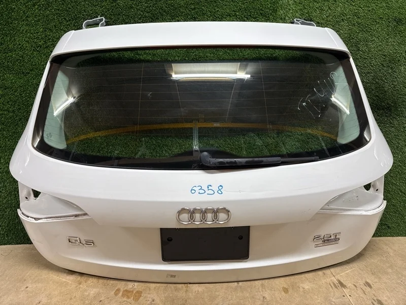 Крышка багажника Audi Q5 2013 8R0827023C 8R CNC 2.0T