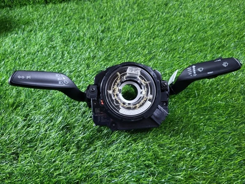 Блок подрулевых переключателей Audi A4 2013 8R0953568Q B8 CDN 2.0